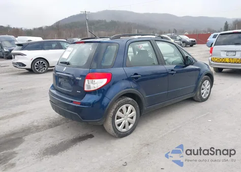2011 Suzuki Sx4 Premium/Tech Valu Pkg (Nav) из США, поврежденный, VIN JS2YB5A34B6301086